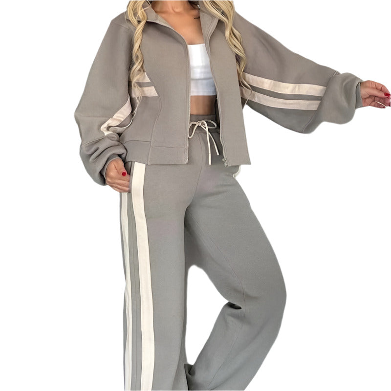 jone(s) Women's Athletic Set Khaki