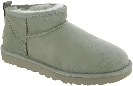 UGG Women Classic Ultra Mini Shaded Clover Size 8