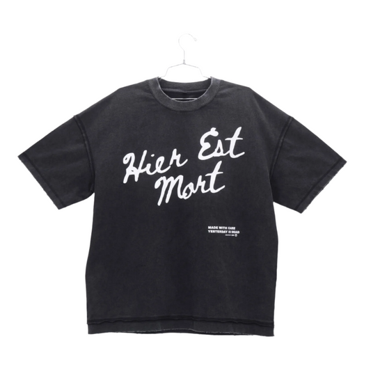 YESTERDAY IS DEAD HEIR EST MORT VINTAGE CHARCOAL TEE