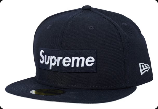 Supreme Shop Box Logo New Era